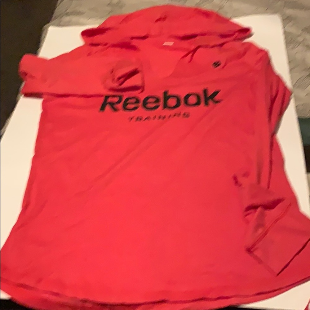 Reebok workout hoodie very  thin material